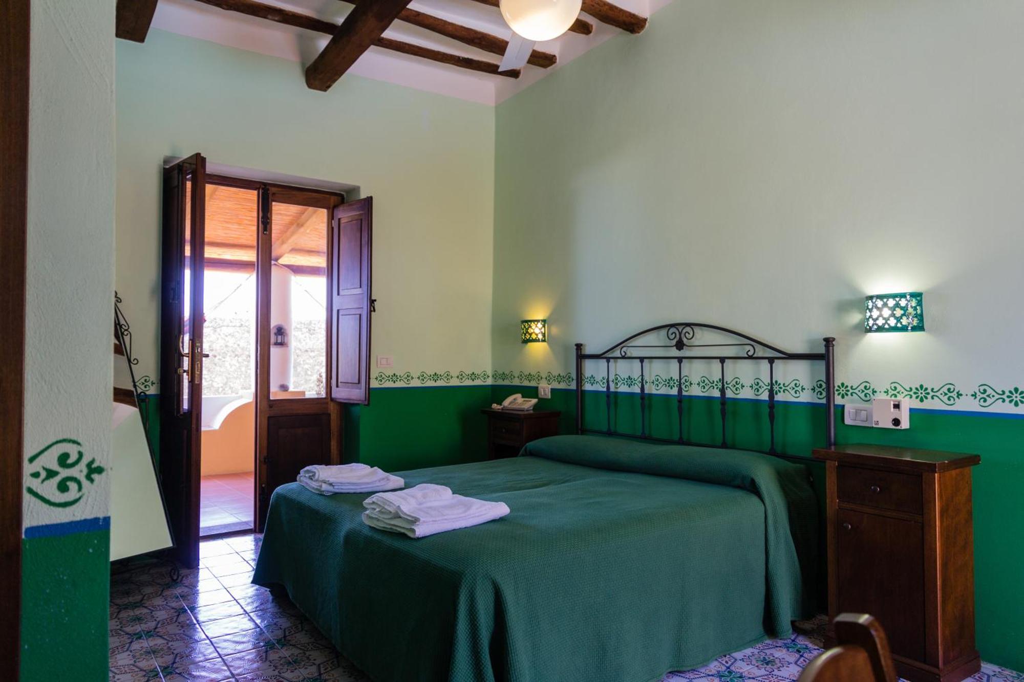 סנטה מרינה סלינה Hotel Arcangelo - Salina מראה חיצוני תמונה