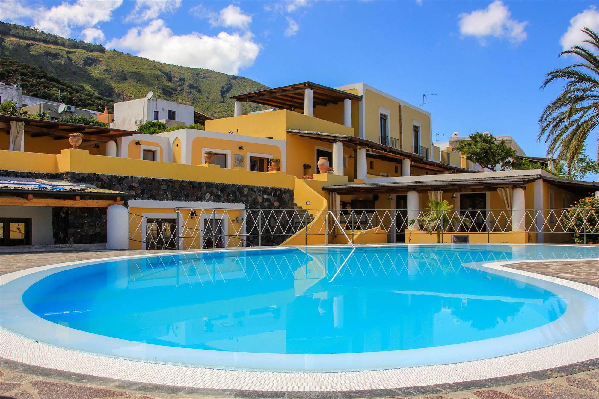 סנטה מרינה סלינה Hotel Arcangelo - Salina מראה חיצוני תמונה